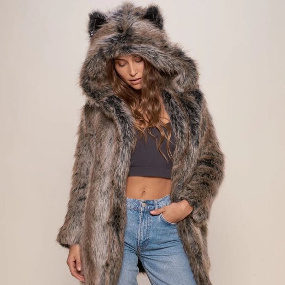 SpiritHoods Classic Grey Wolf Faux Fur Coat (Sz: Small)